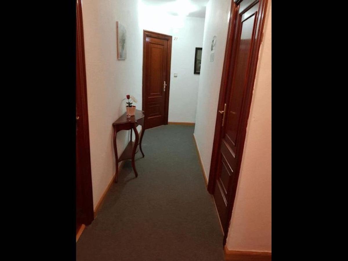 לוארקה Room In Lodge - Double And Single Room - Pension Oria 2 מראה חיצוני תמונה